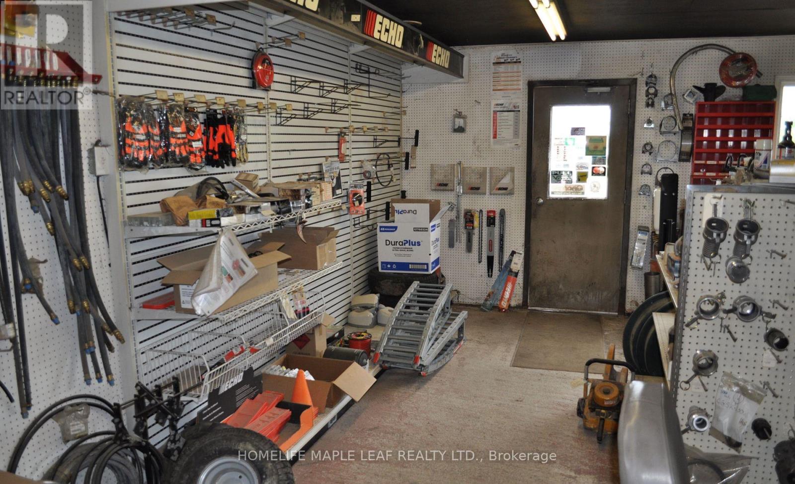 5919 KING ST (HWY 542)