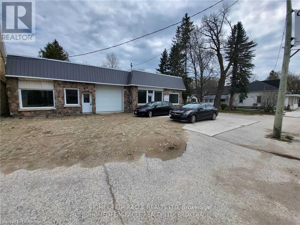 223 GARAFRAXA ST S