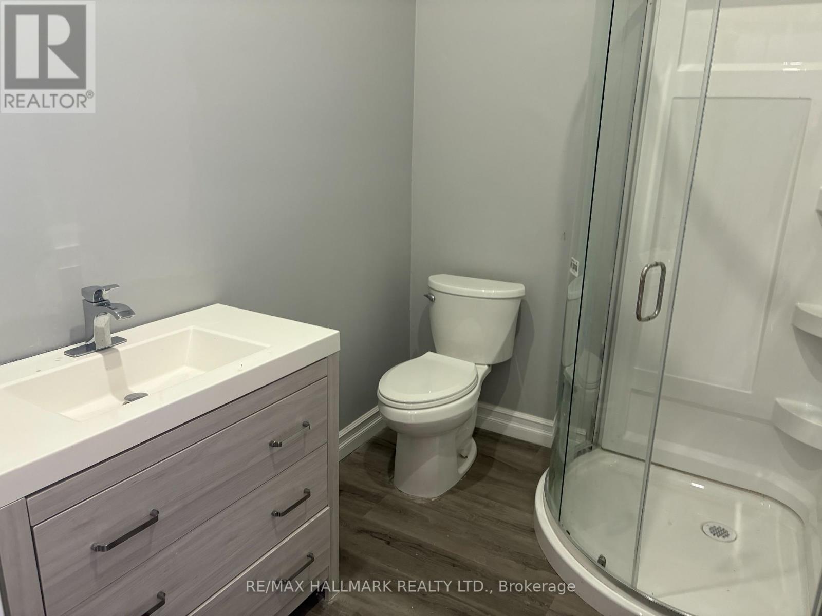 221-223 DUNDAS STREET