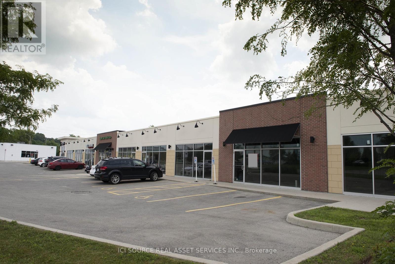 111A – 1255 KILALLY ROAD