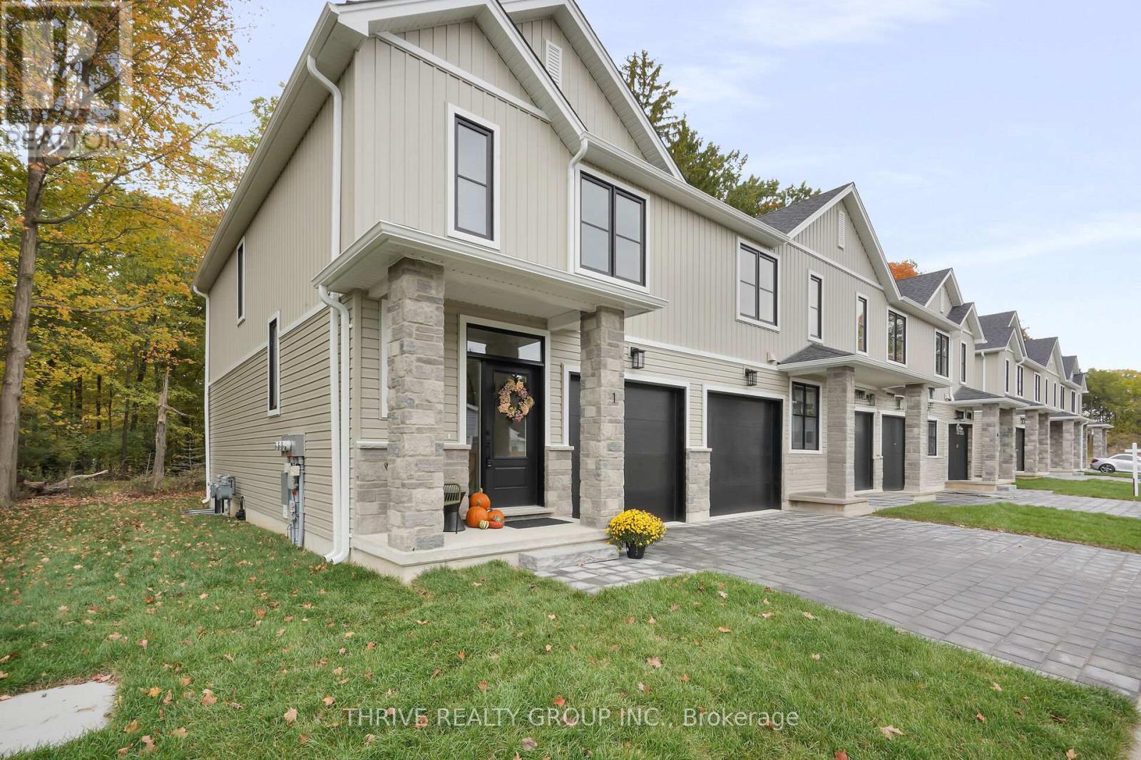 9 – 279 HILL STREET