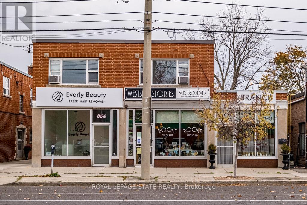 850-858 KING STREET W