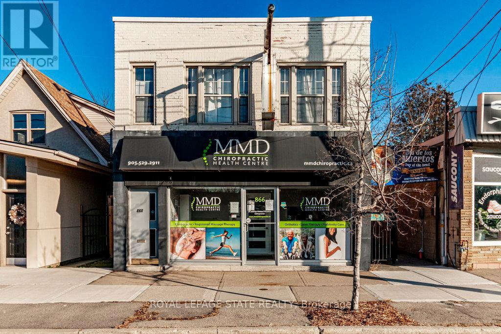 864-868 KING STREET W