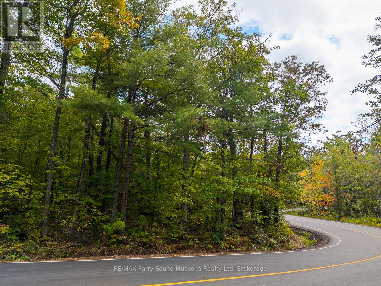 LOT 15 OAKRIDGE ROAD N