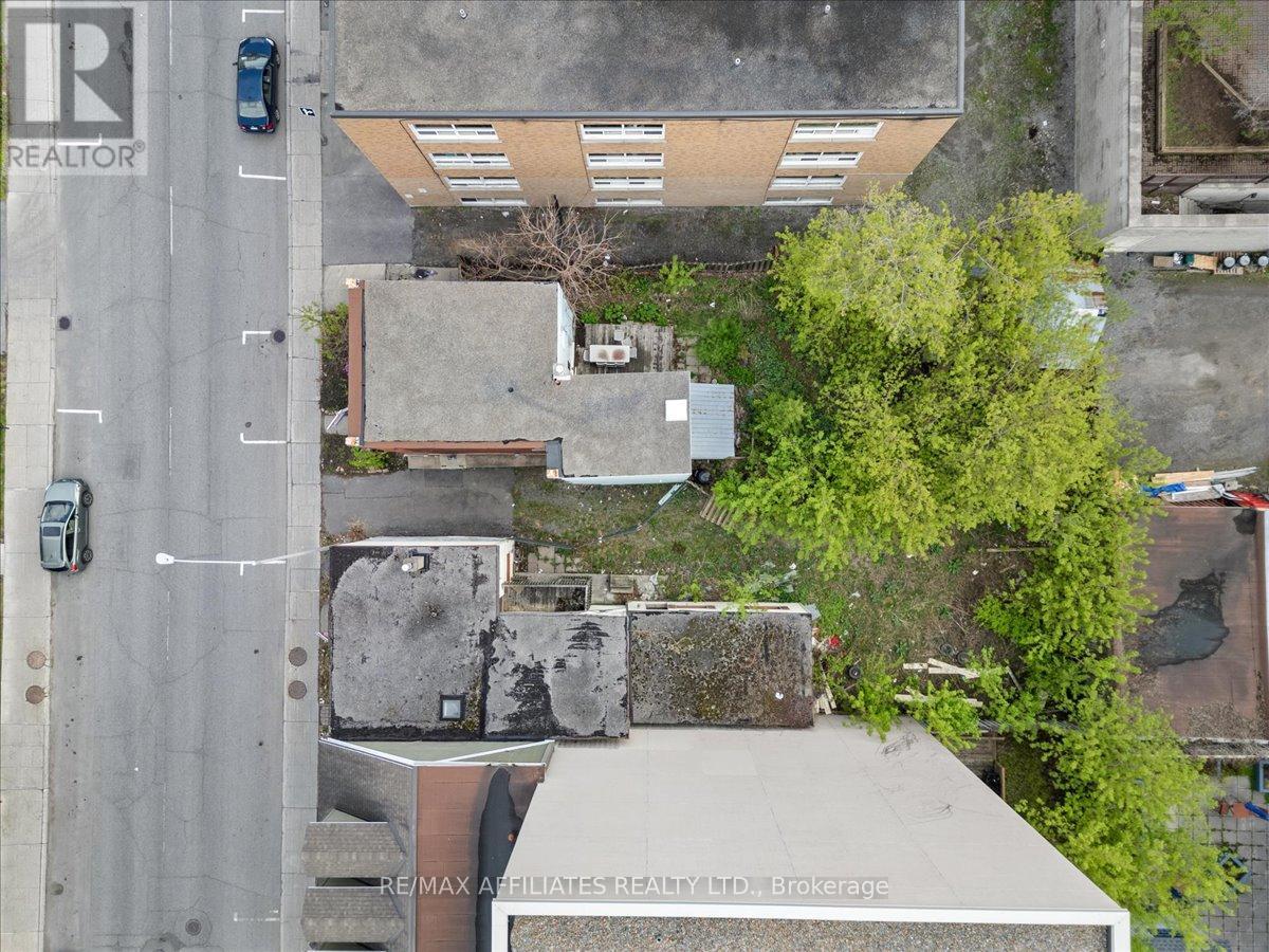 168-174 MURRAY STREET N
