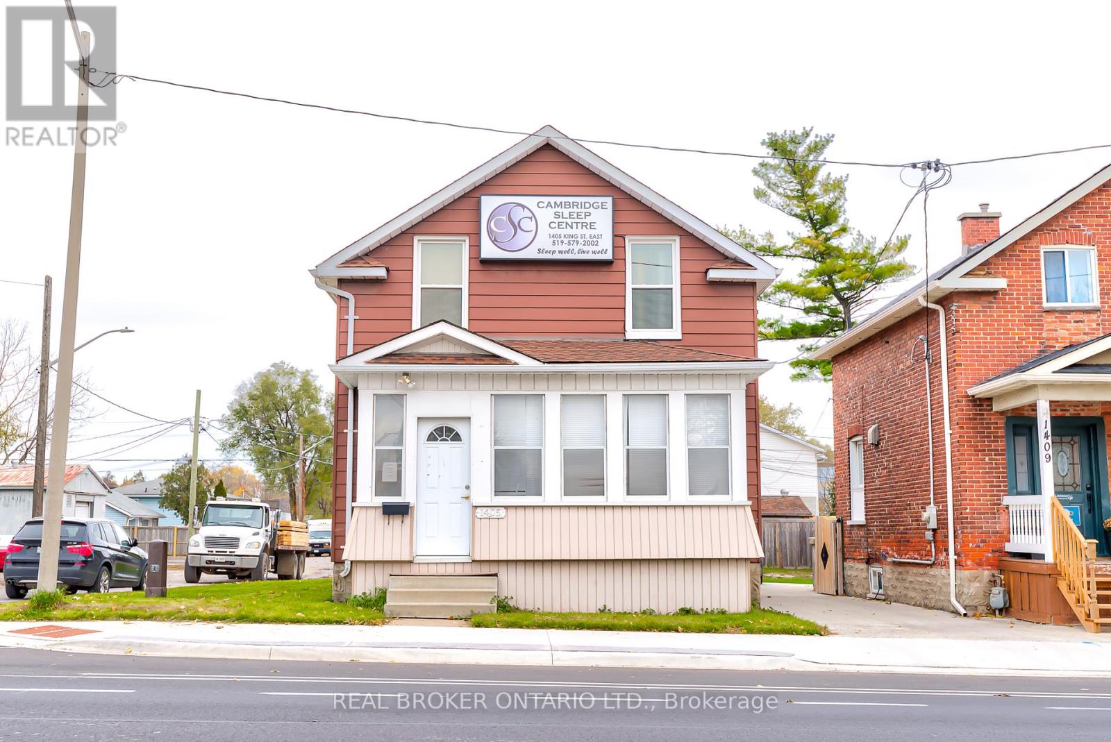 1405 KING STREET E