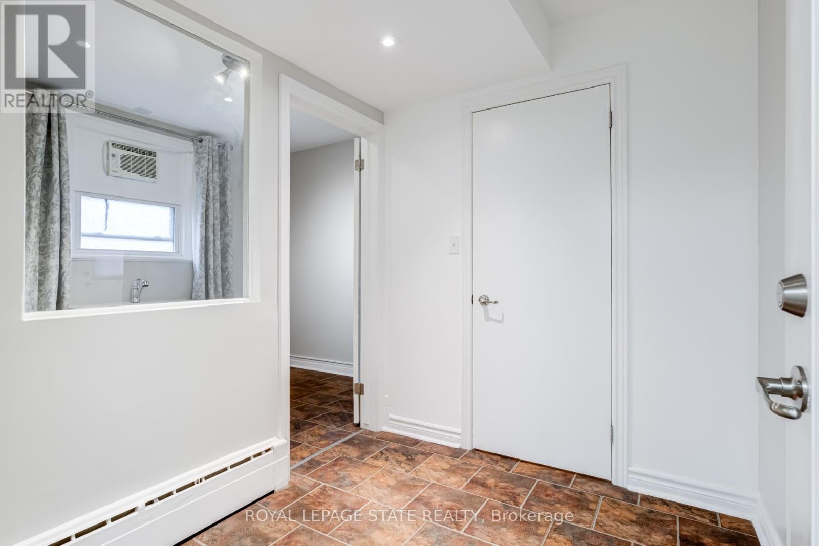 15 EMPRESS AVENUE
