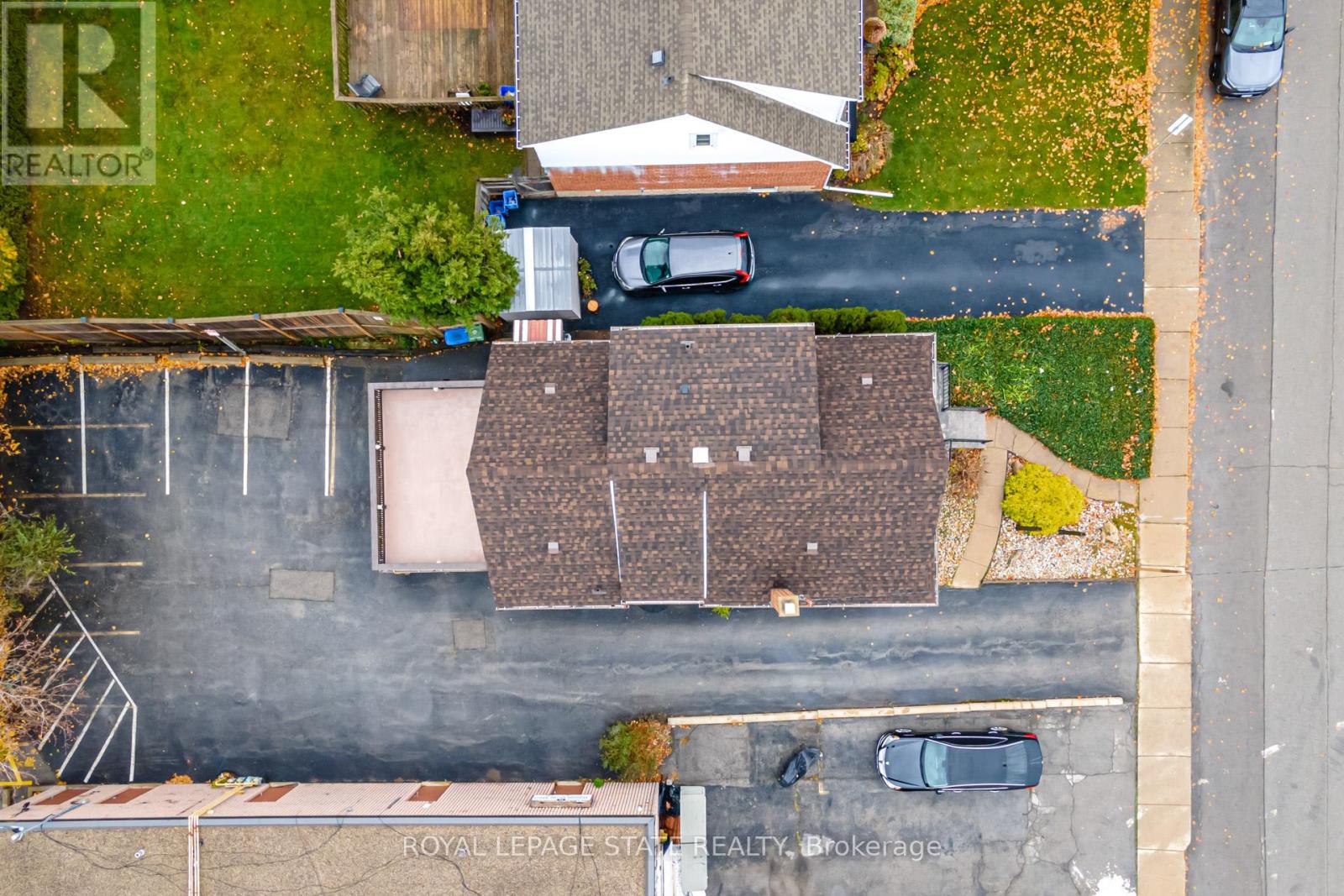 15 EMPRESS AVENUE