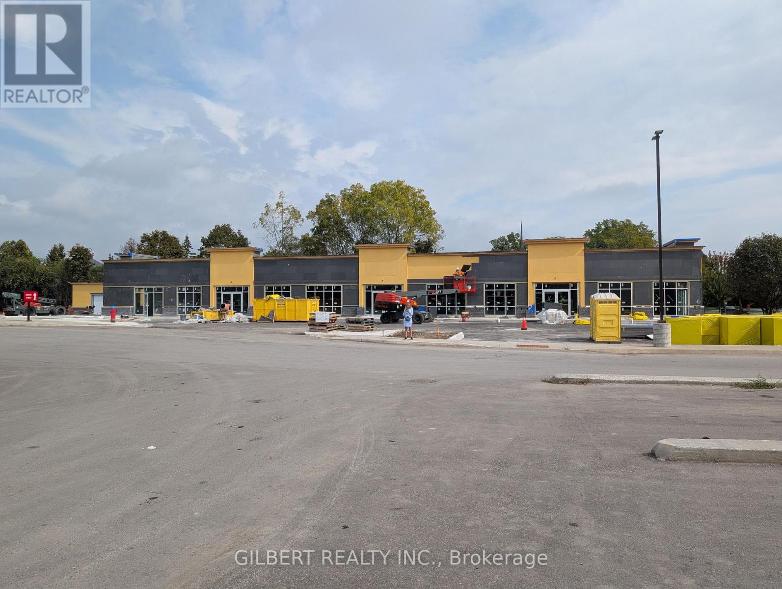 B2-A/B/C – 432 KING STREET E