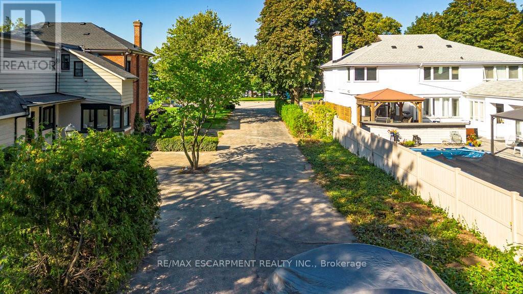182 CONCESSION STREET