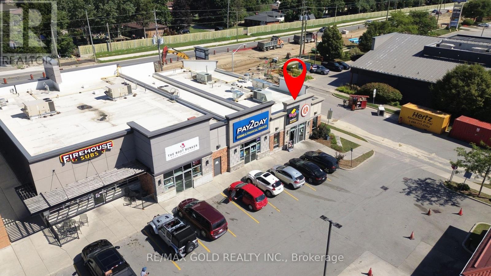 1A – 879 WELLINGTON ROAD