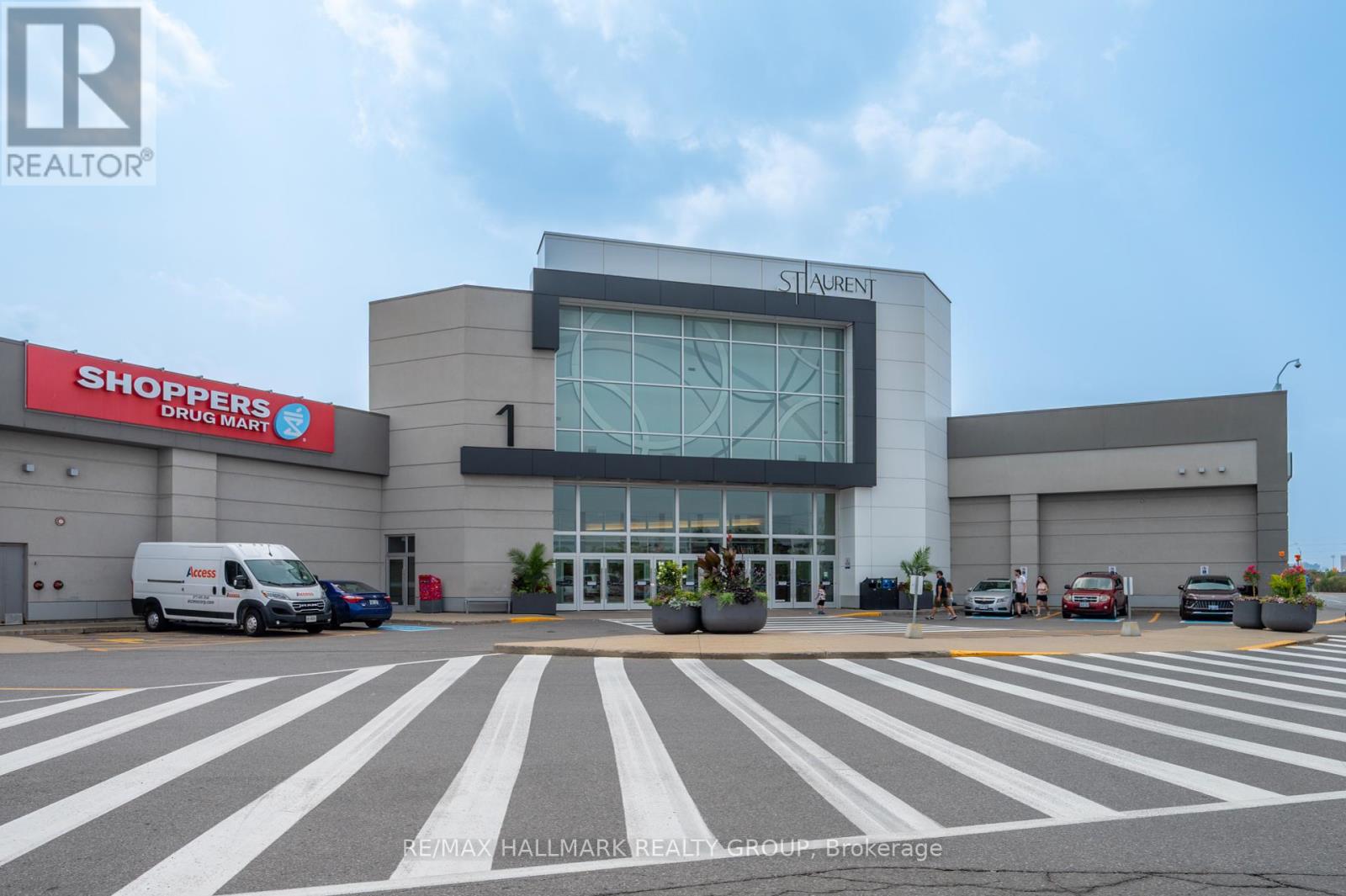 UNIT 609 – 1200 ST. LAURENT BOULEVARD