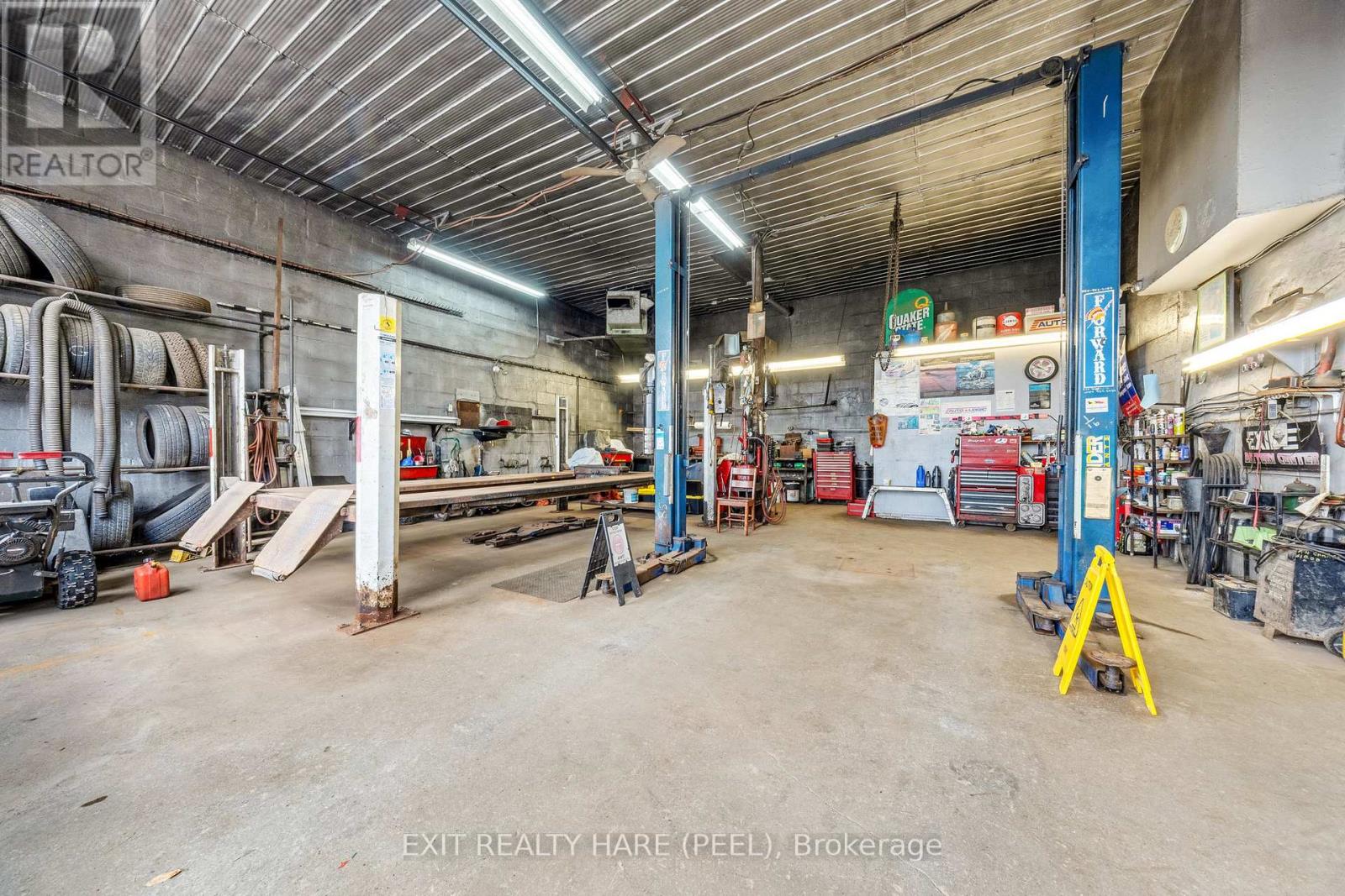204369 DUFFERIN 109 ROAD