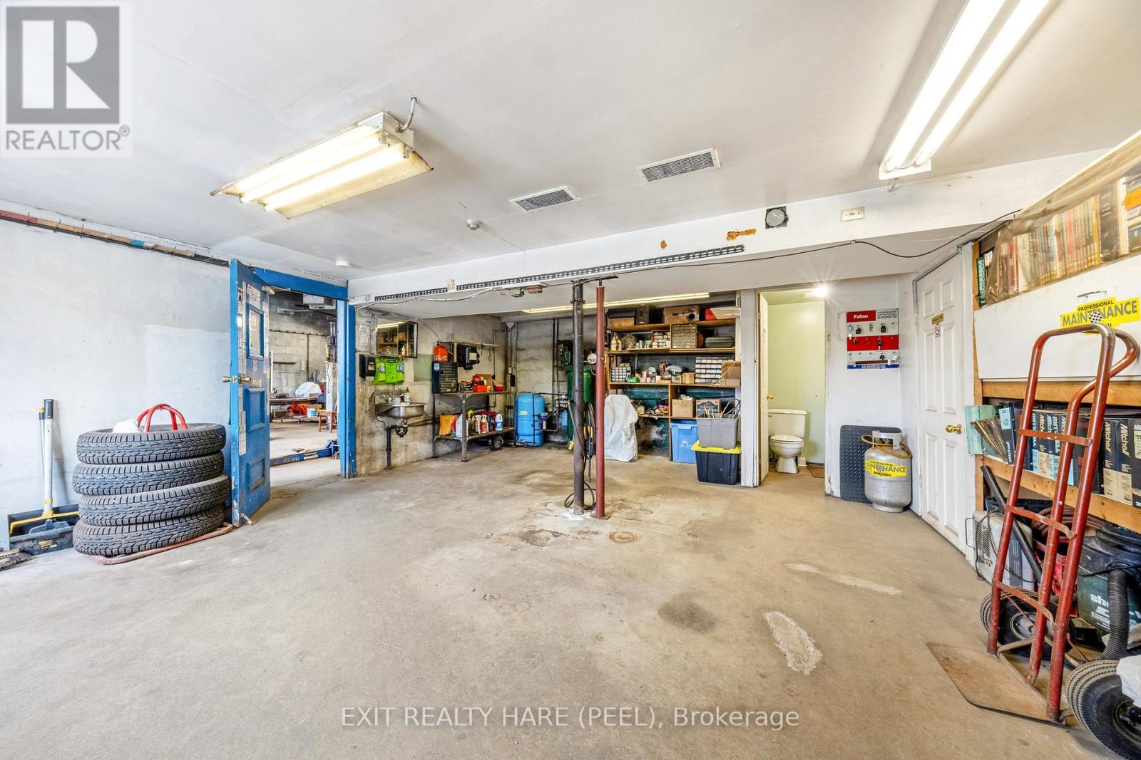 204369 DUFFERIN 109 ROAD