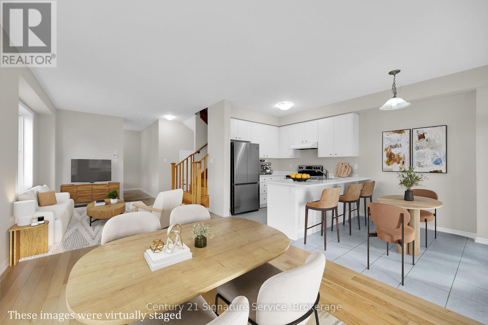 9 – 8273 TULIP TREE DRIVE