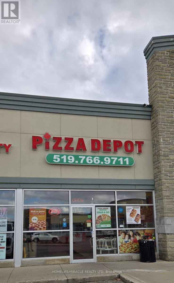 #14 – 995 PAISLEY ROAD