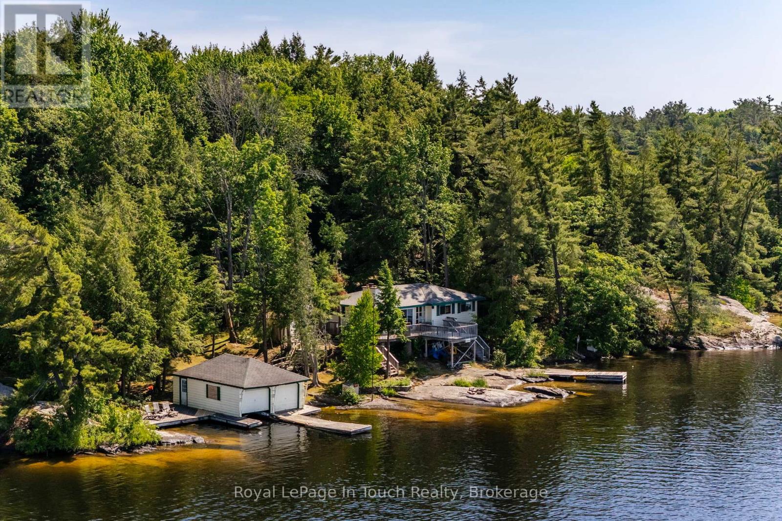 2 IS 270 SIX MILE LAKE ISLAND