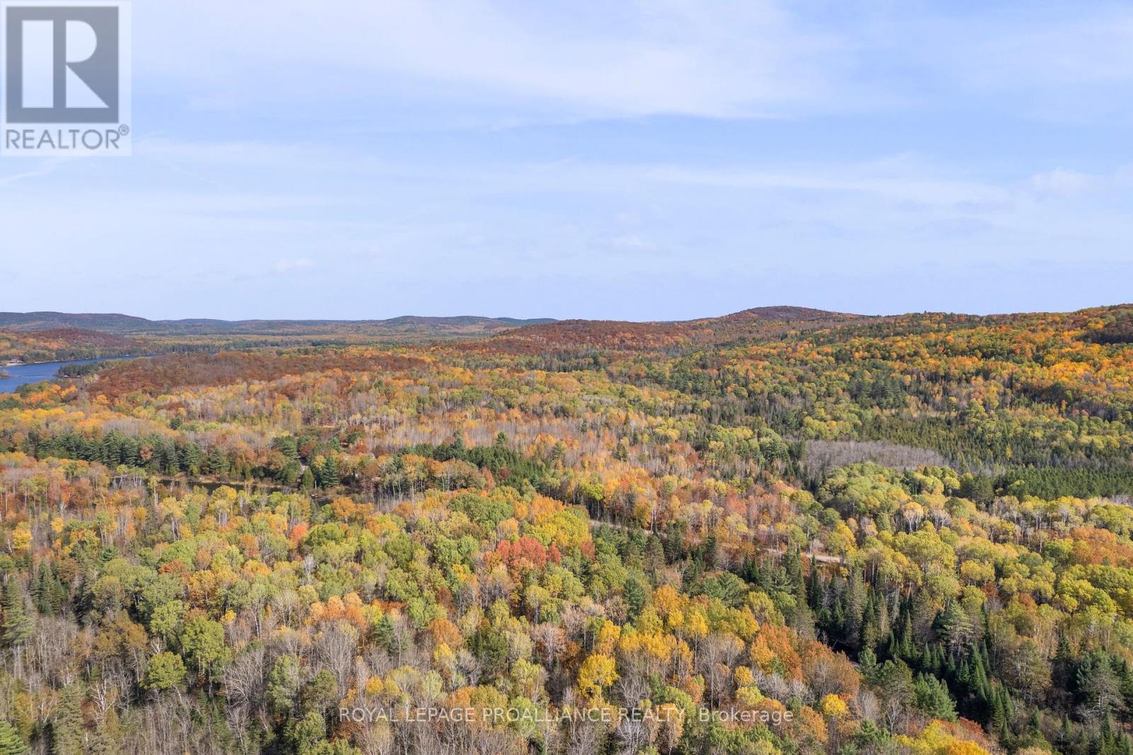 732 OLD BARRY’S BAY ROAD