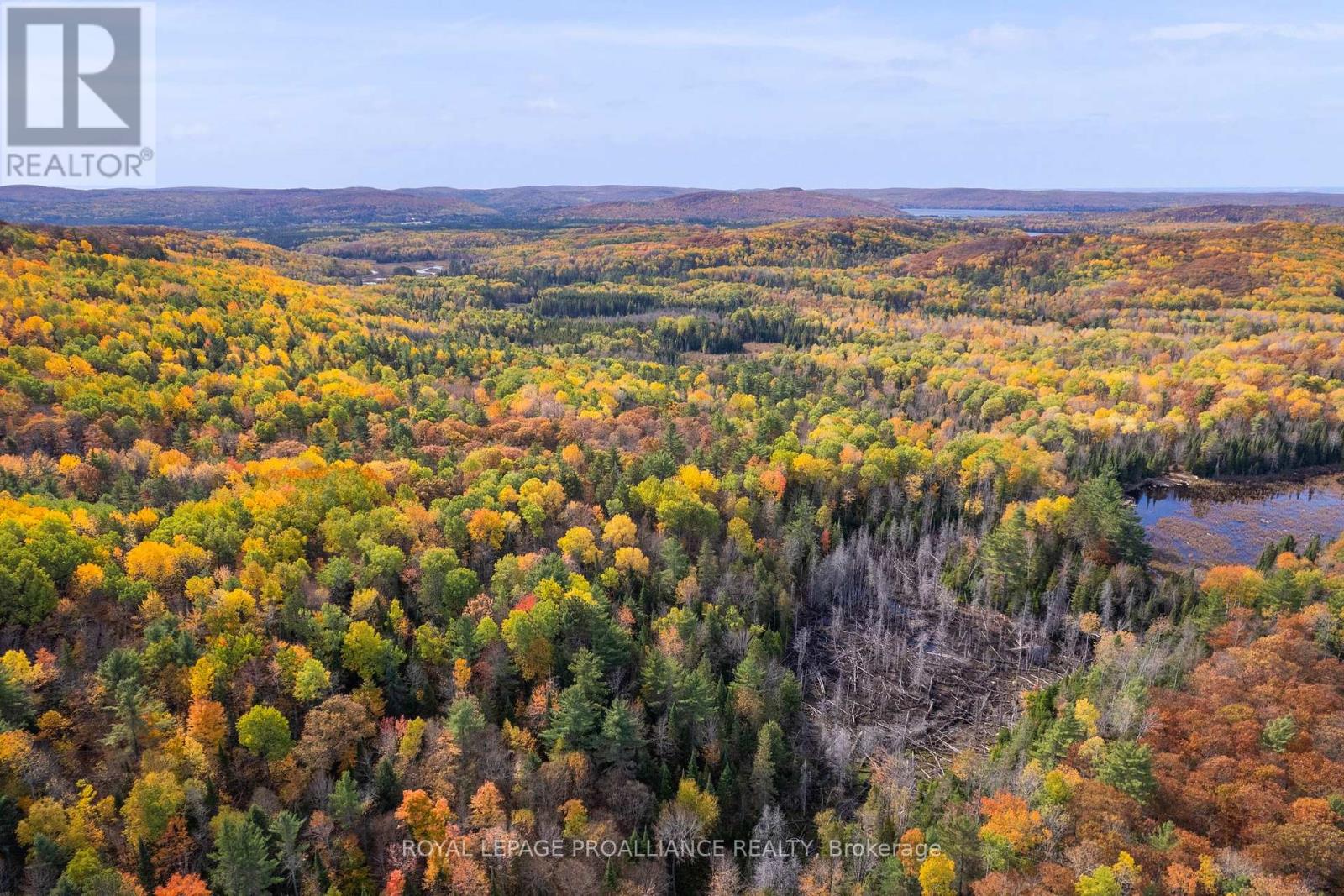 732 OLD BARRY’S BAY ROAD