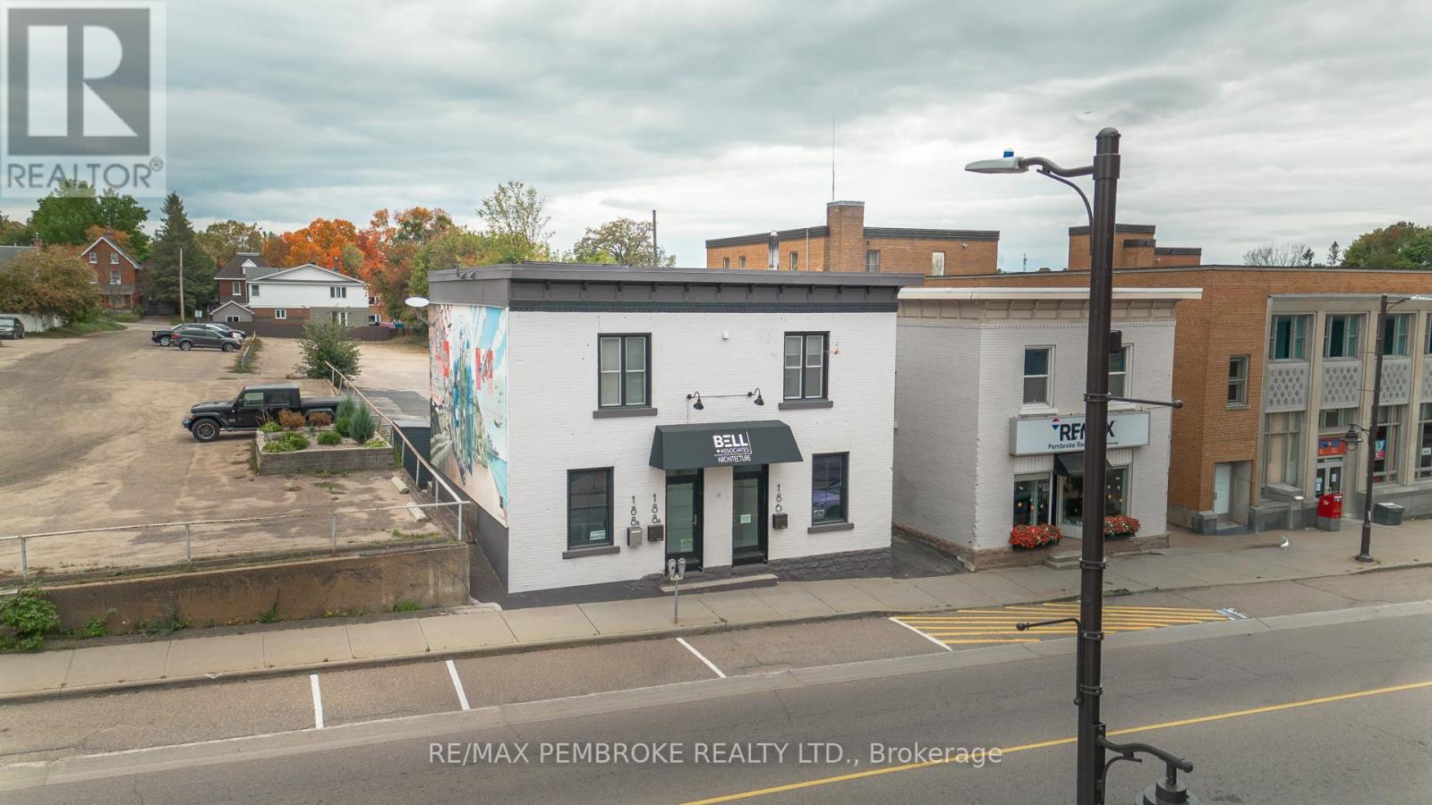 186 PEMBROKE STREET E