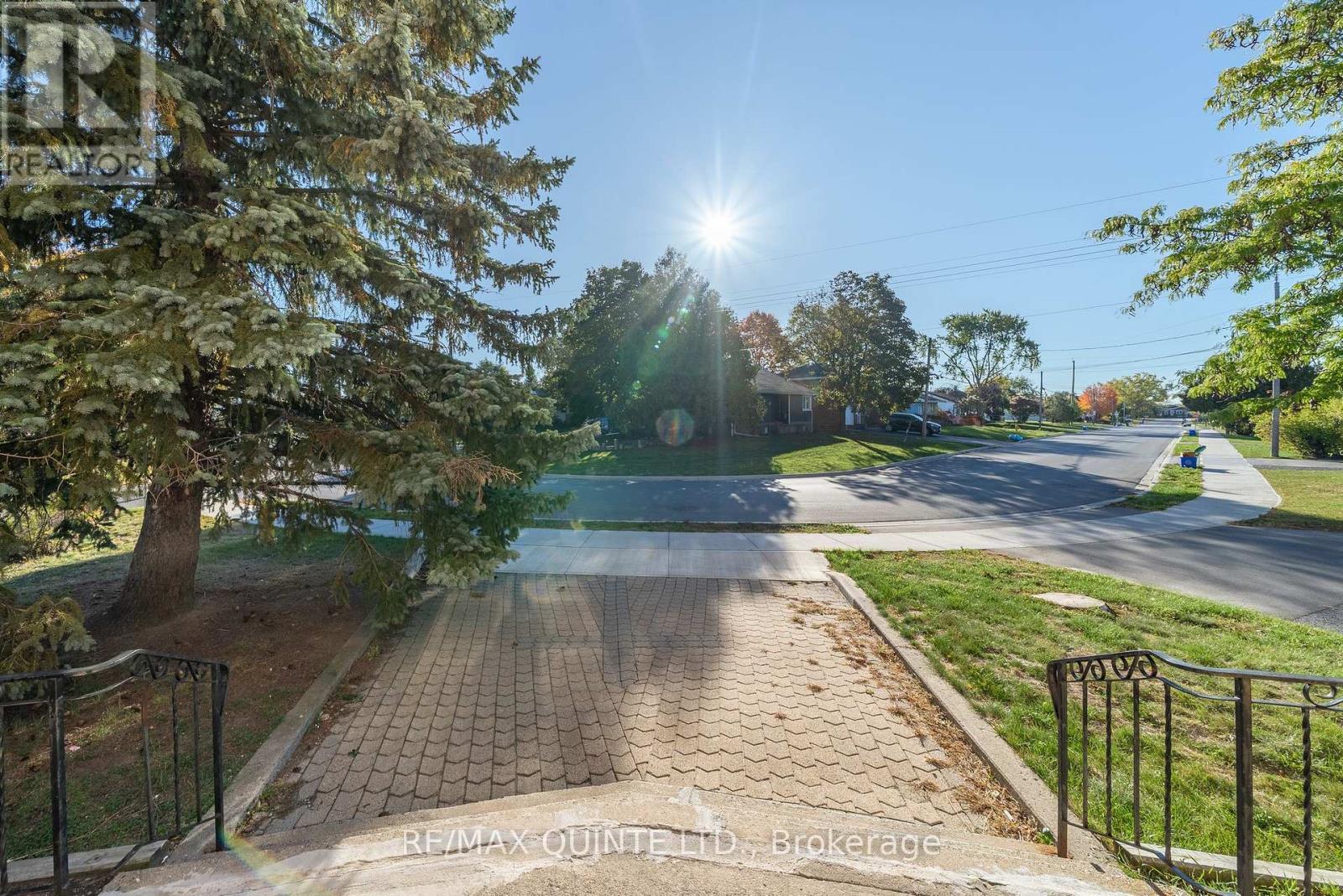 72 ORCHARD DRIVE