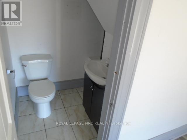 105A WELLAND AVENUE