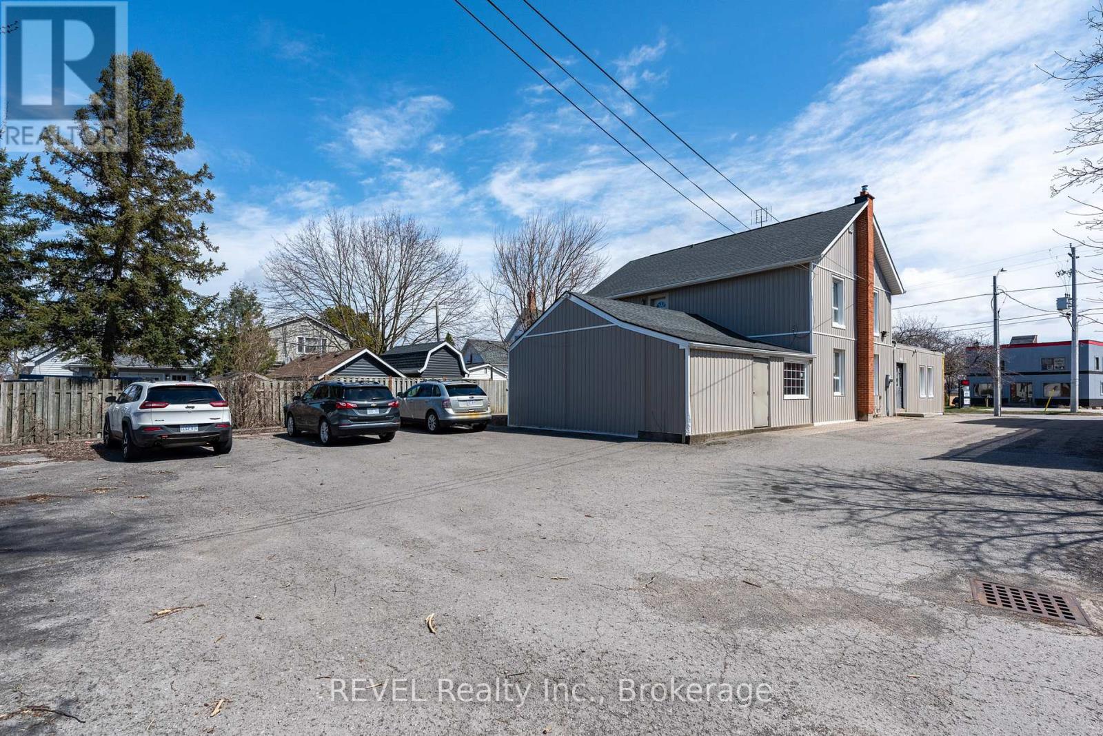 131 NIAGARA STREET