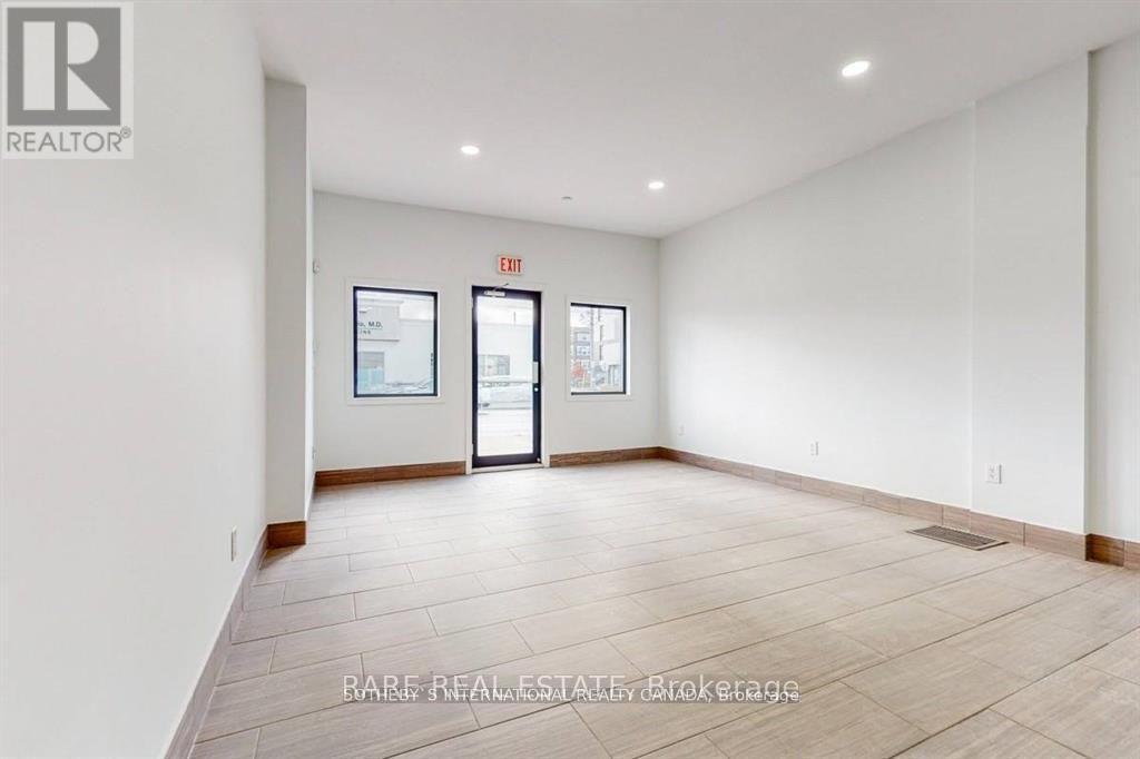 1439 MAIN STREET E
