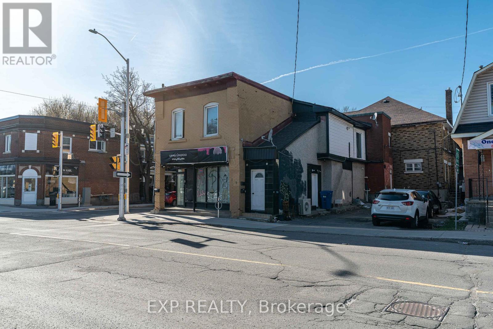 549 GLADSTONE AVENUE
