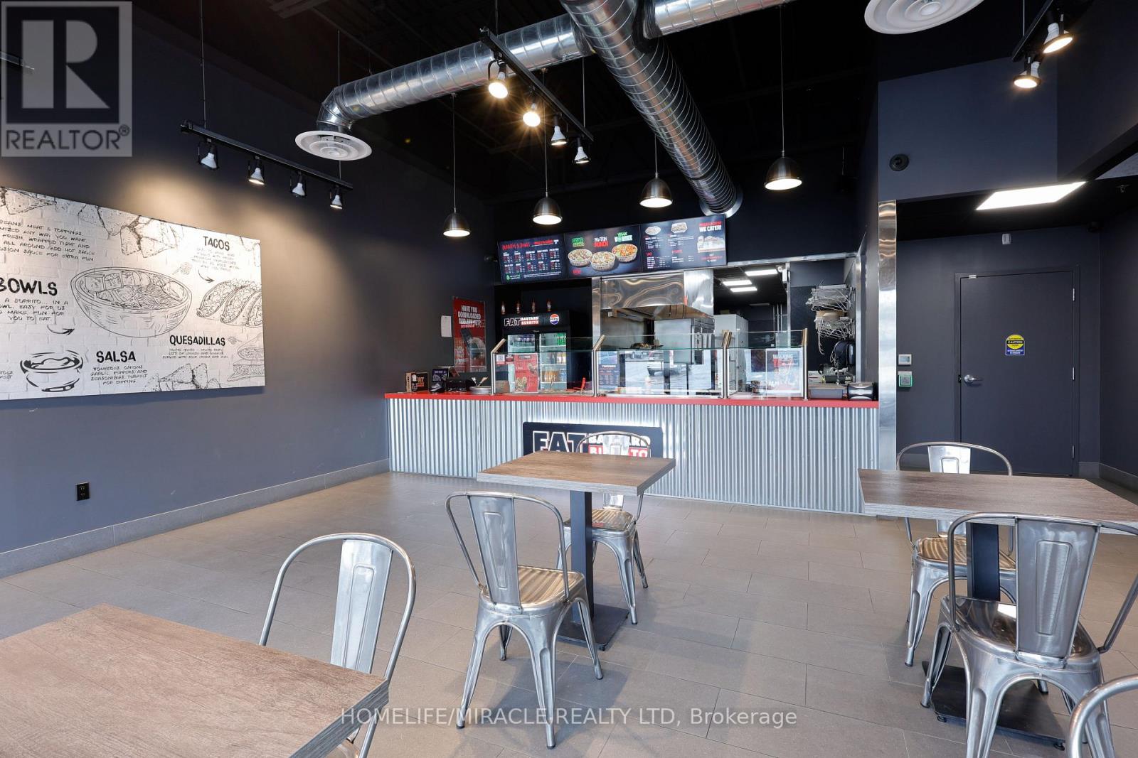 14 – 603 COLBORNE STREET E