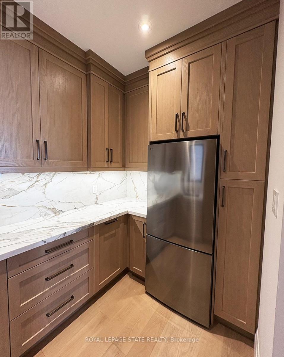 LOT 2 – 100 WATERSHORE DRIVE