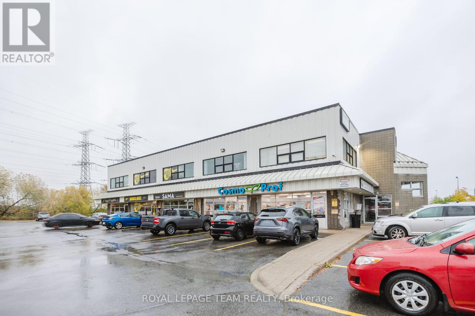 UNIT 3 – 43 ROYDON PLACE
