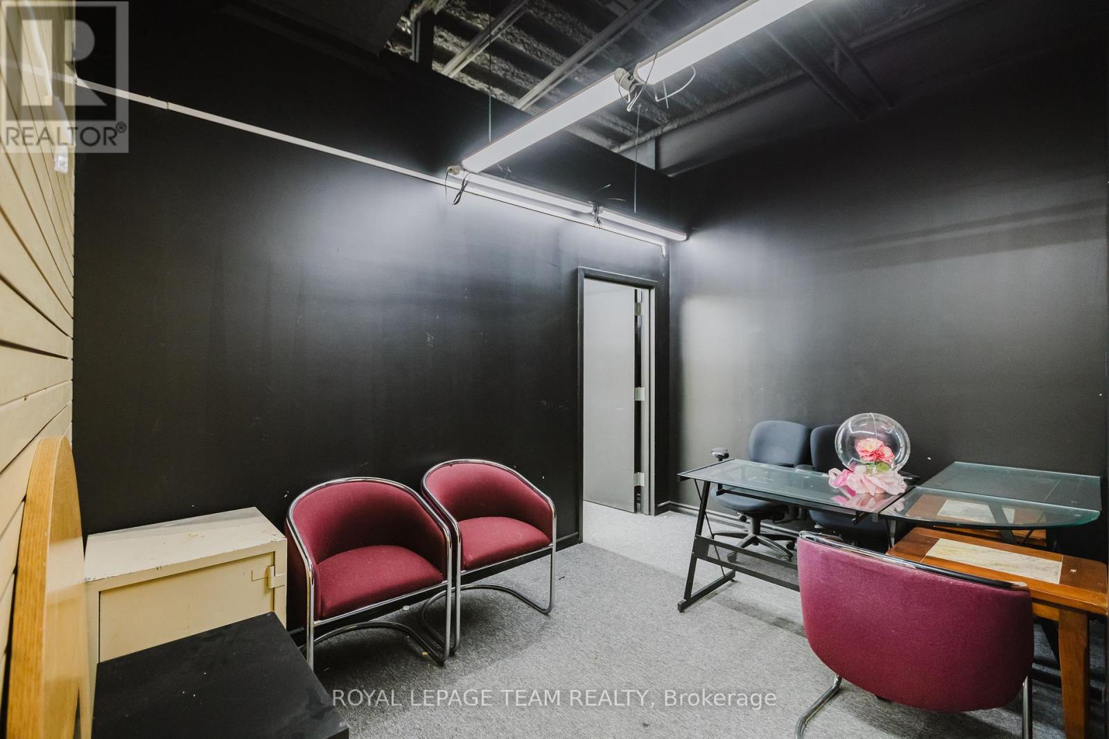 UNIT 3 – 43 ROYDON PLACE