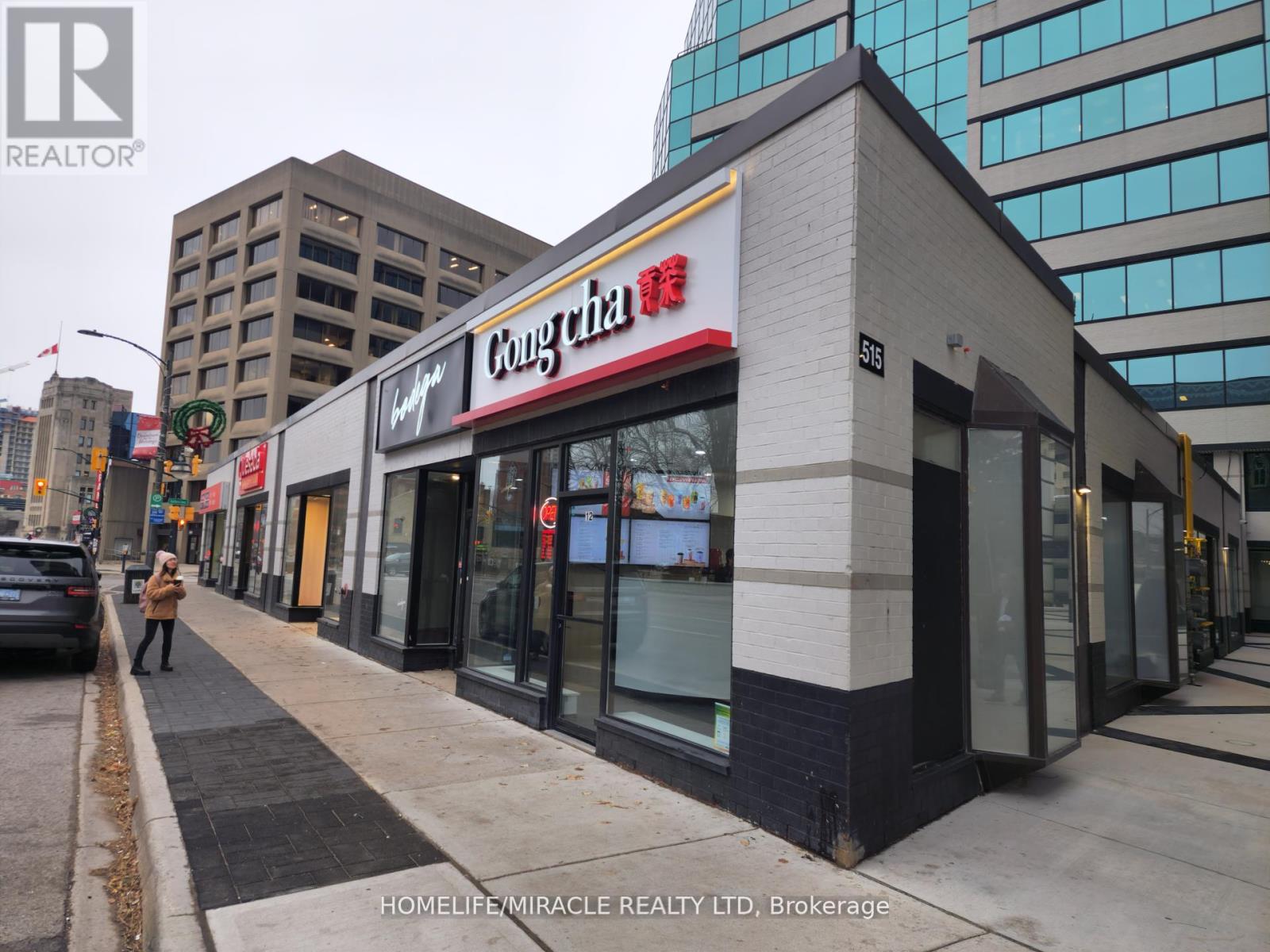12 – 515 RICHMOND STREET