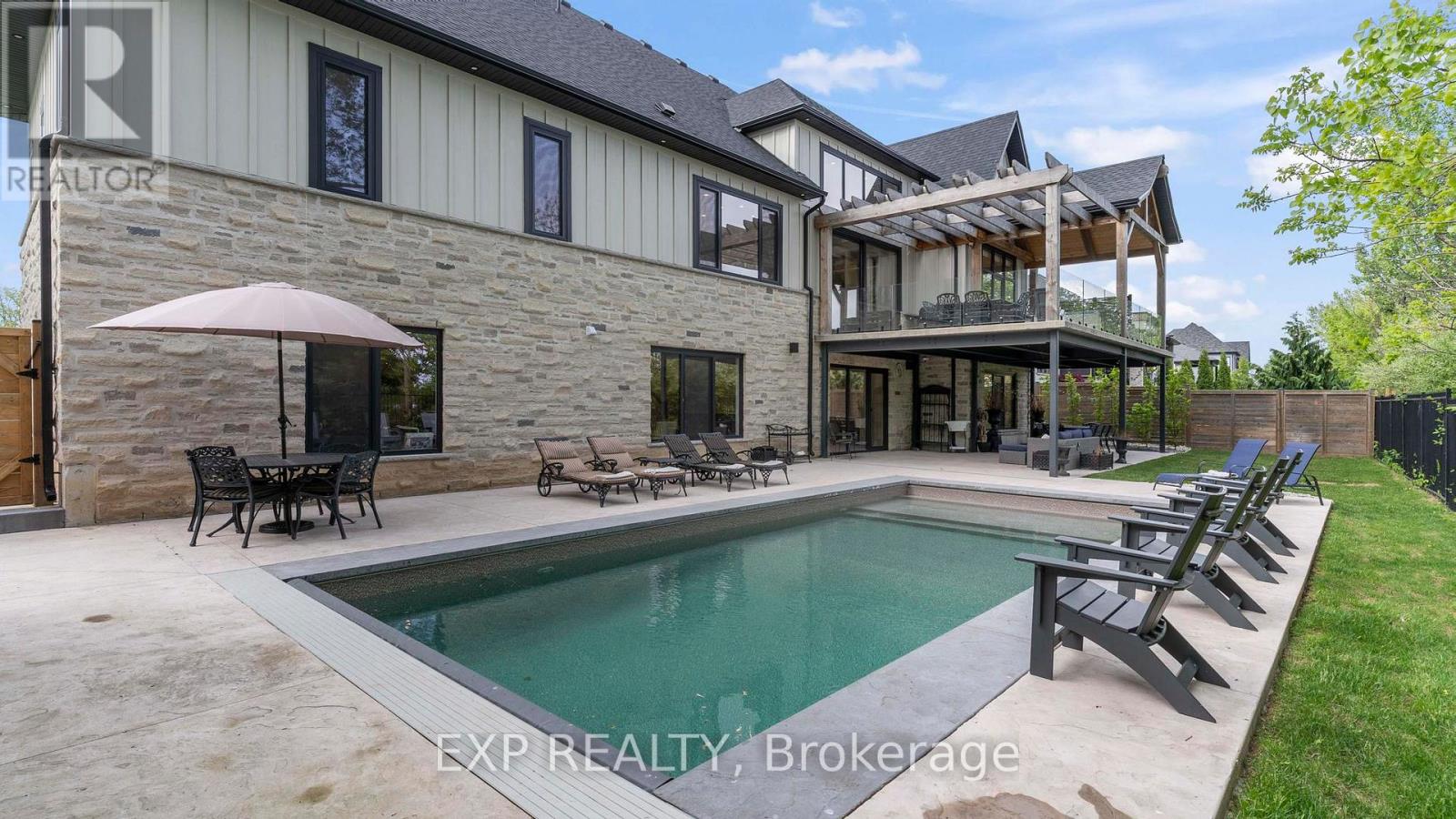 253 – 9861 GLENDON DRIVE