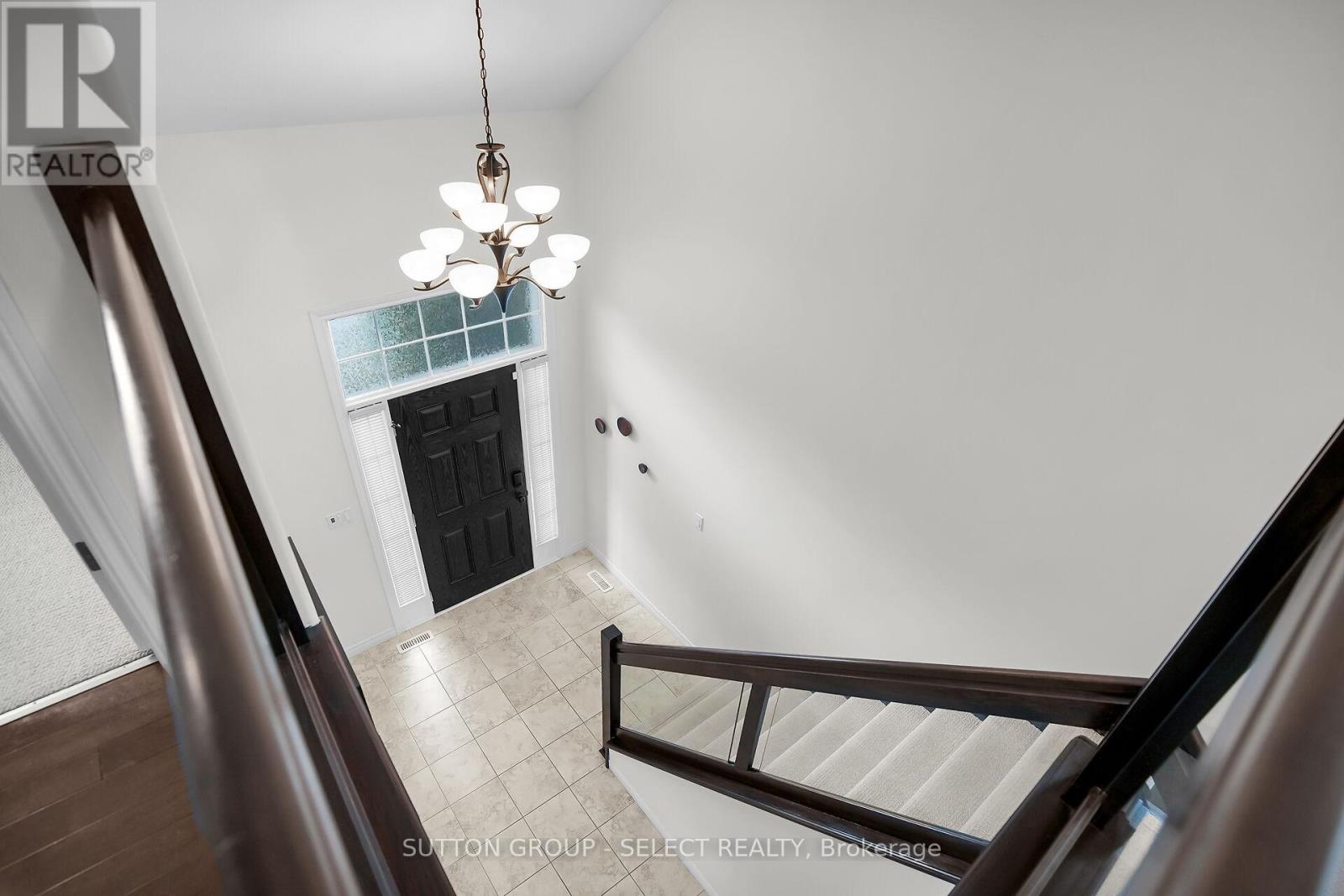 43 – 777 APRICOT DRIVE