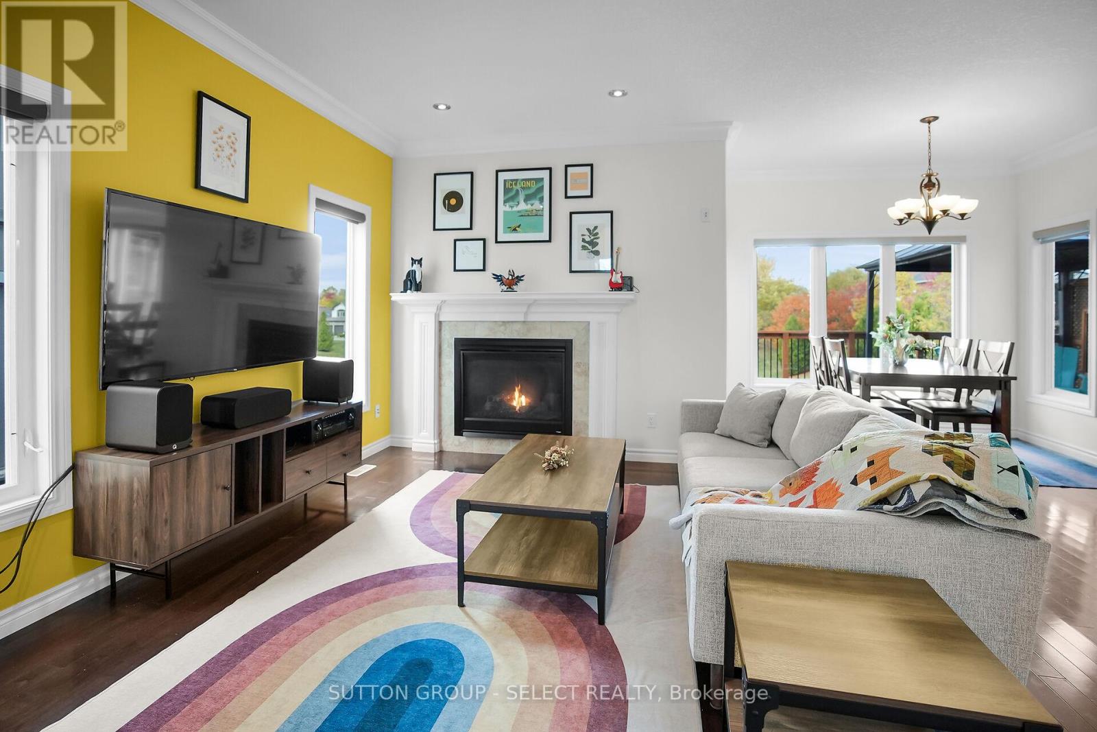 43 – 777 APRICOT DRIVE