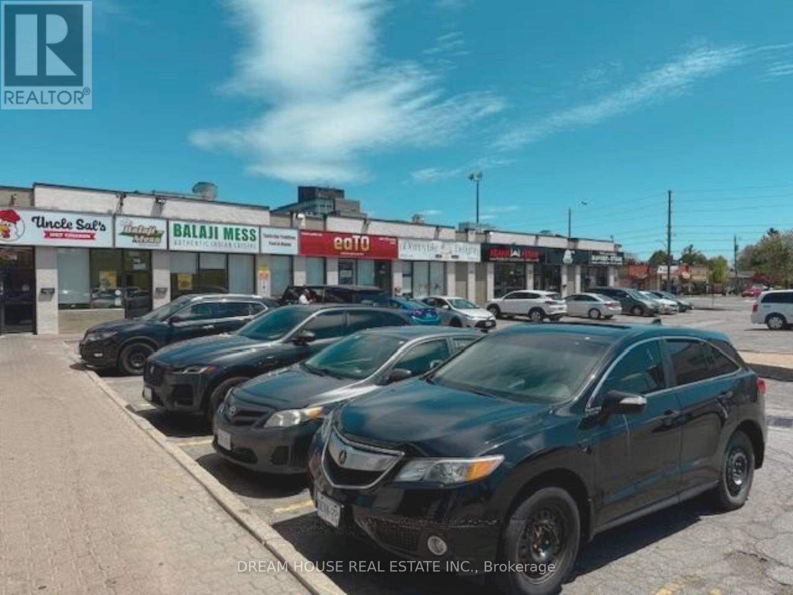 14A – 1960 LAWRENCE AVENUE E