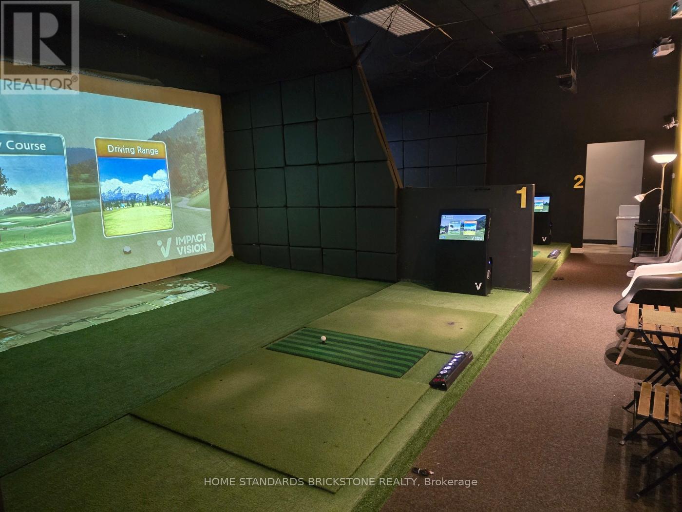 H4 – 1070 MAJOR MACKENZIE DRIVE E