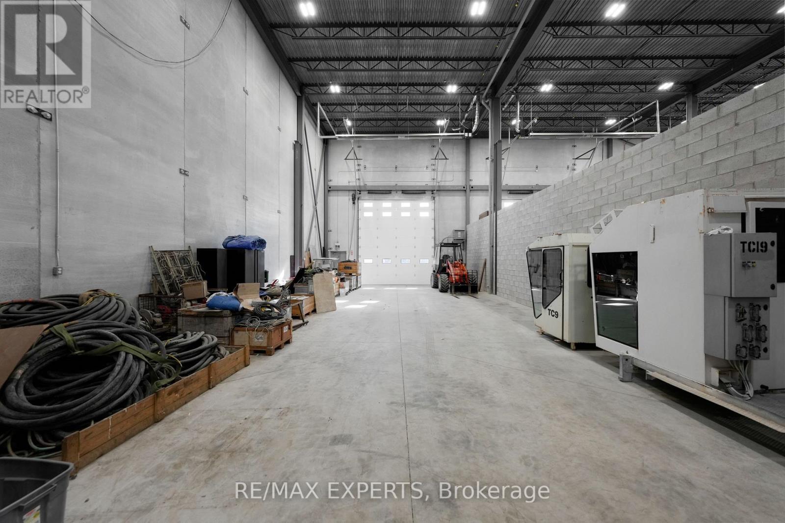 BAY 4 – 27 SPROULE STREET