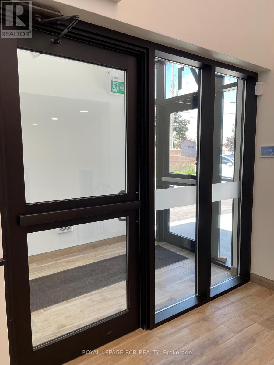 OFFICE #4 – 71 FIFTH AVENUE