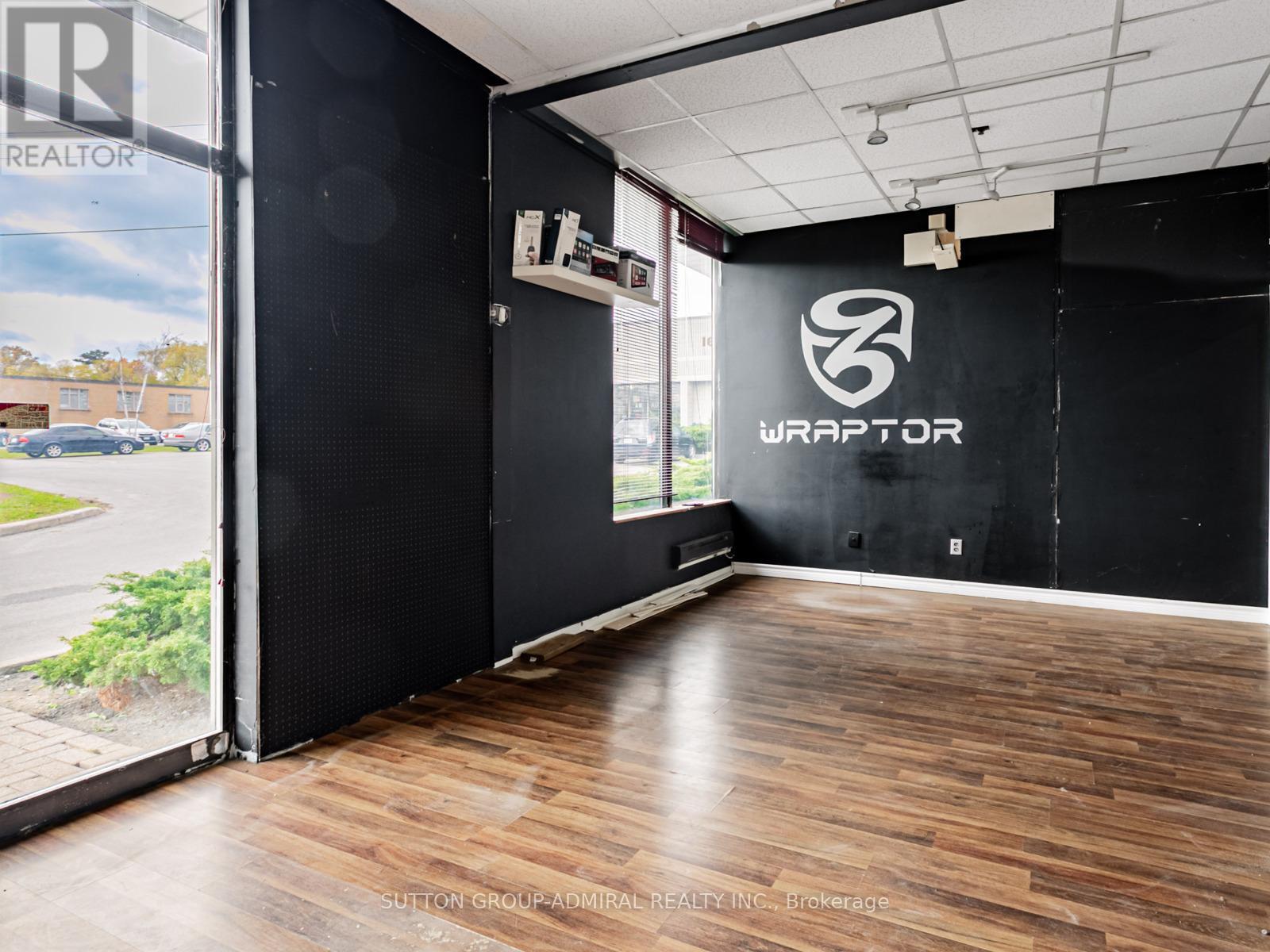 6 – 1605 SEDLESCOMB DRIVE