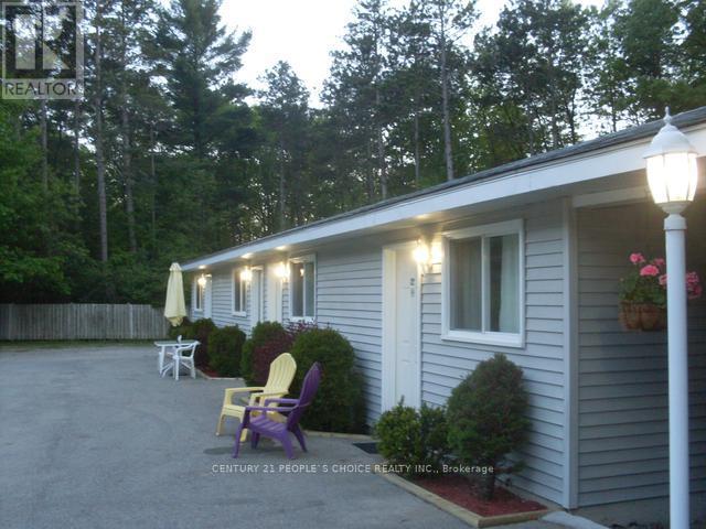 10456 LAKESHORE ROAD